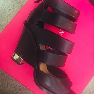 New Elaine Turner Wedges